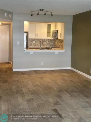 1160 N Federal Highway Fort Lauderdale FL 33304