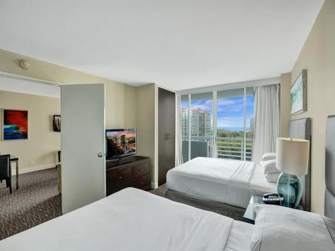 2670 E Sunrise Boulevard Fort Lauderdale FL 33304