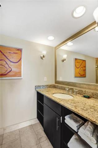2670 E Sunrise Boulevard Fort Lauderdale FL 33304