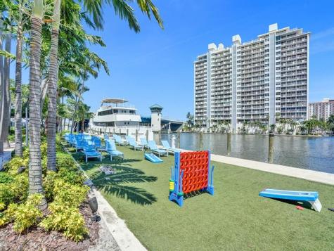 2670 E Sunrise Boulevard Fort Lauderdale FL 33304