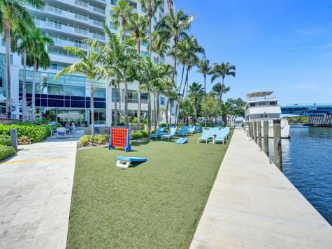 2670 E Sunrise Boulevard Fort Lauderdale FL 33304