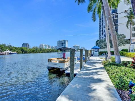 2670 E Sunrise Boulevard Fort Lauderdale FL 33304