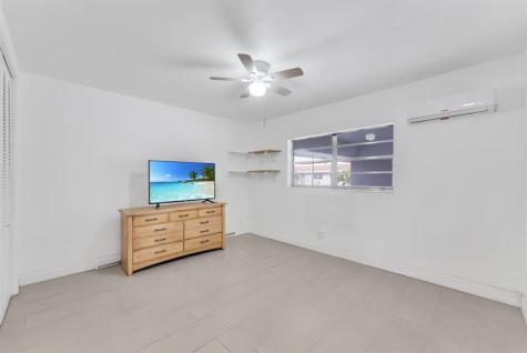 7401 Pines Boulevard Pembroke Pines FL 33024