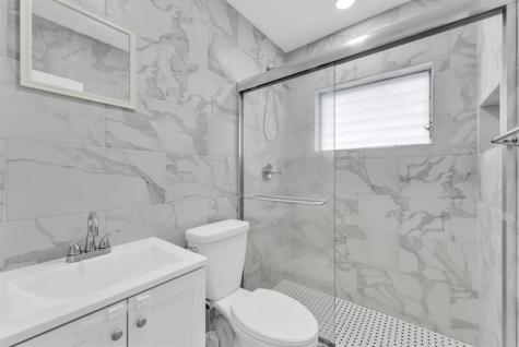 7401 Pines Boulevard Pembroke Pines FL 33024