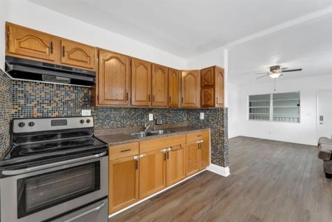 7401 Pines Boulevard Pembroke Pines FL 33024