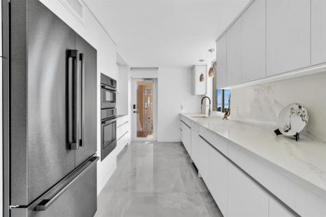 201 N Riverside Drive Pompano Beach FL 33062