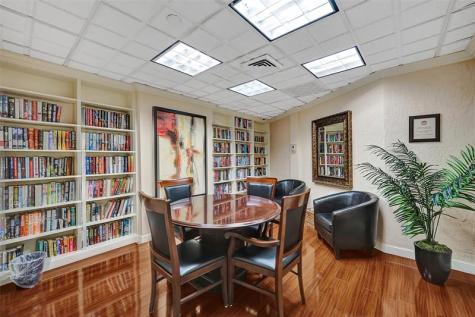 3530 Mystic Pointe Drive Aventura FL 33180