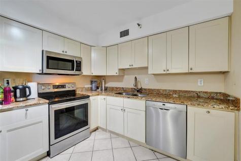 3530 Mystic Pointe Drive Aventura FL 33180