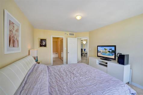 3530 Mystic Pointe Drive Aventura FL 33180