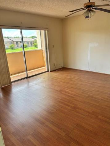 3905 N Nob Hill Road Sunrise FL 33351