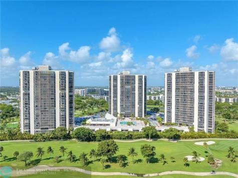 20301 W Country Club Drive Aventura FL 33180