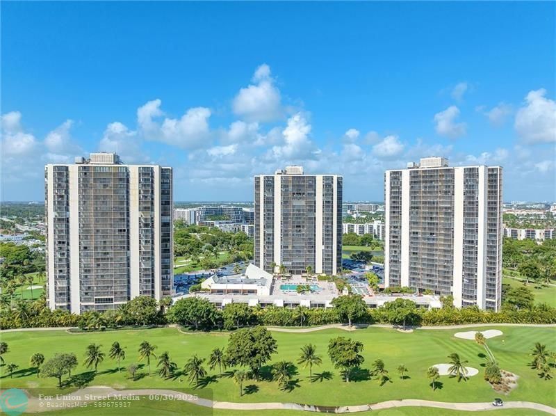 20301 W Country Club Drive Aventura FL 33180