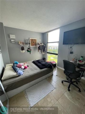 20301 W Country Club Drive Aventura FL 33180