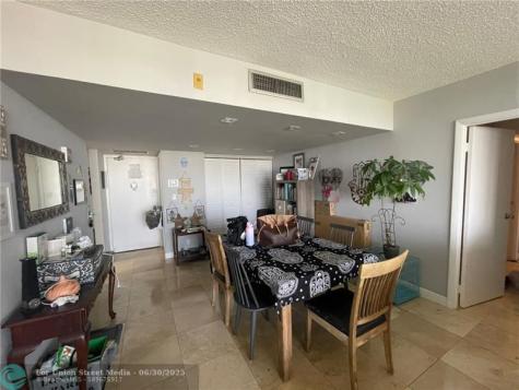 20301 W Country Club Drive Aventura FL 33180