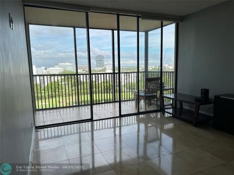 20301 W Country Club Drive Aventura FL 33180