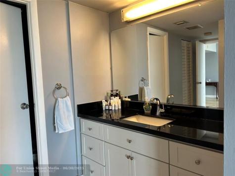 20301 W Country Club Drive Aventura FL 33180