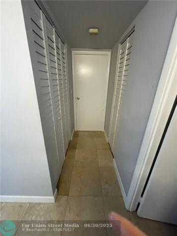 20301 W Country Club Drive Aventura FL 33180