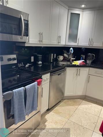 20301 W Country Club Drive Aventura FL 33180