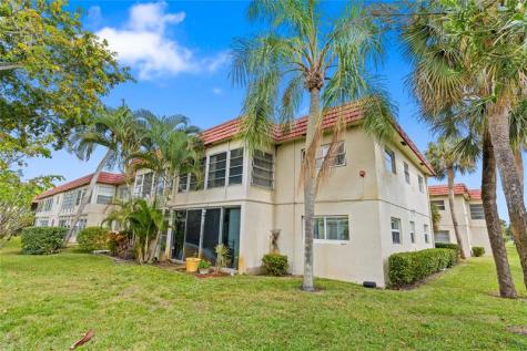 1 Abbey Lane Delray Beach FL 33446