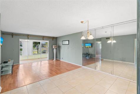 1 Abbey Lane Delray Beach FL 33446
