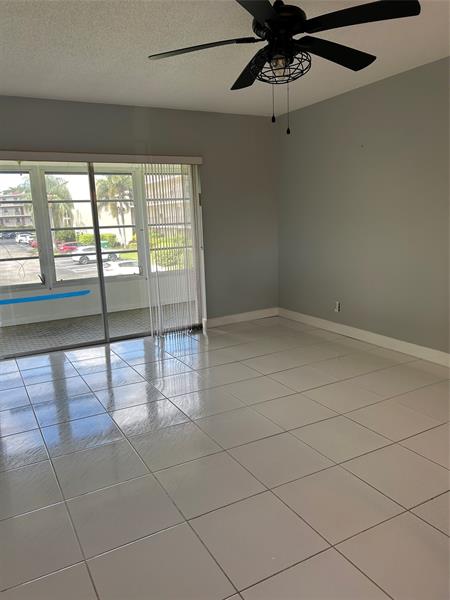 31 Abbey Lane Delray Beach FL 33446