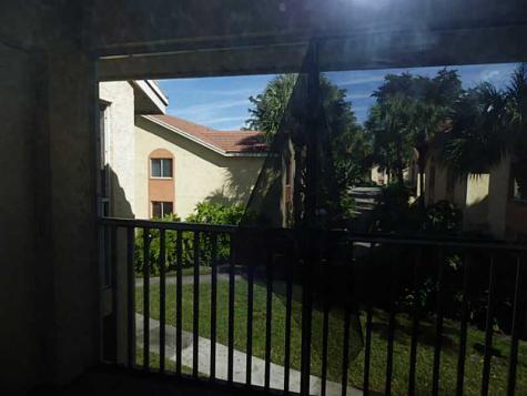 1172 Coral Club Drive Coral Springs FL 33071