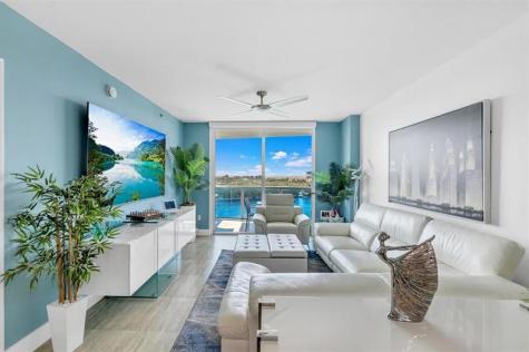 2641 N Flamingo Road Sunrise FL 33323