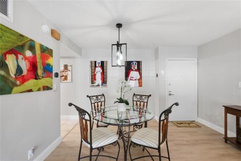 200 NE 19th Court Wilton Manors FL 33305