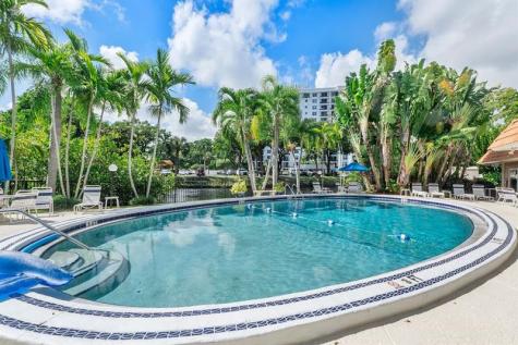 200 NE 19th Court Wilton Manors FL 33305