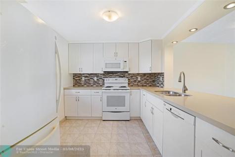 111 SE 3 Avenue Dania Beach FL 33004