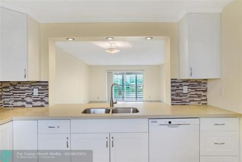 111 SE 3 Avenue Dania Beach FL 33004