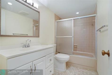 111 SE 3 Avenue Dania Beach FL 33004