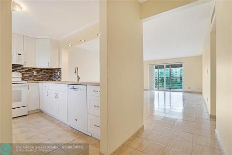 111 SE 3 Avenue Dania Beach FL 33004