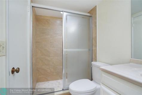 111 SE 3 Avenue Dania Beach FL 33004