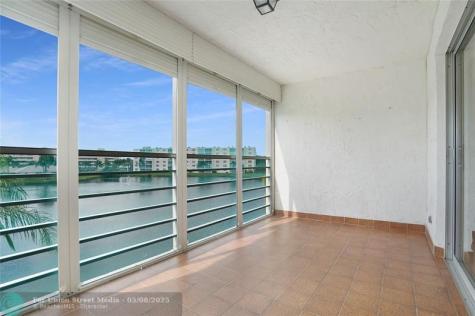 111 SE 3 Avenue Dania Beach FL 33004