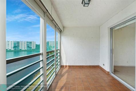 111 SE 3 Avenue Dania Beach FL 33004
