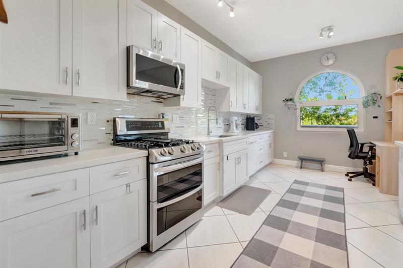 1776 Bay Drive Pompano Beach FL 33062