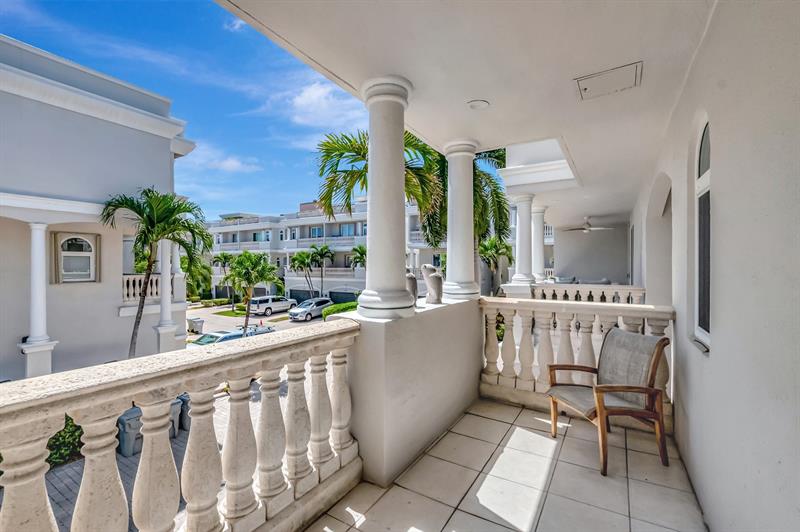 1776 Bay Drive Pompano Beach FL 33062