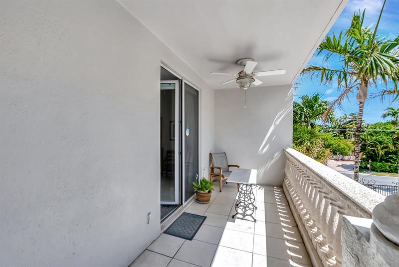 1776 Bay Drive Pompano Beach FL 33062