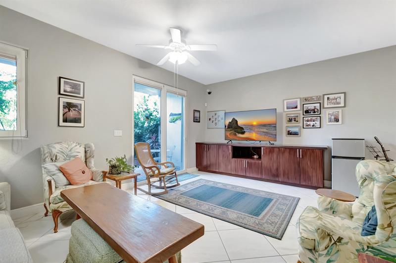 1776 Bay Drive Pompano Beach FL 33062