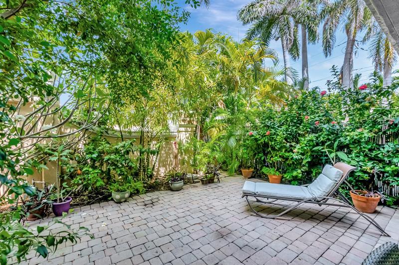 1776 Bay Drive Pompano Beach FL 33062