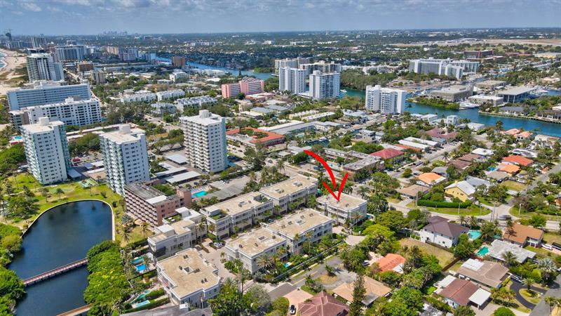 1776 Bay Drive Pompano Beach FL 33062