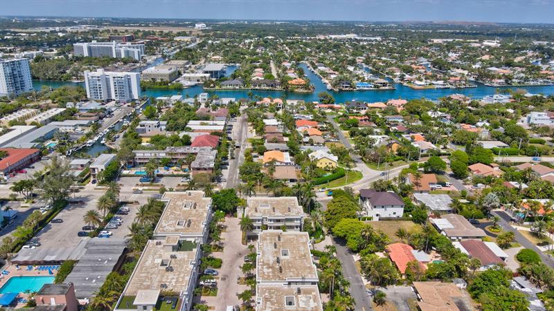 1776 Bay Drive Pompano Beach FL 33062