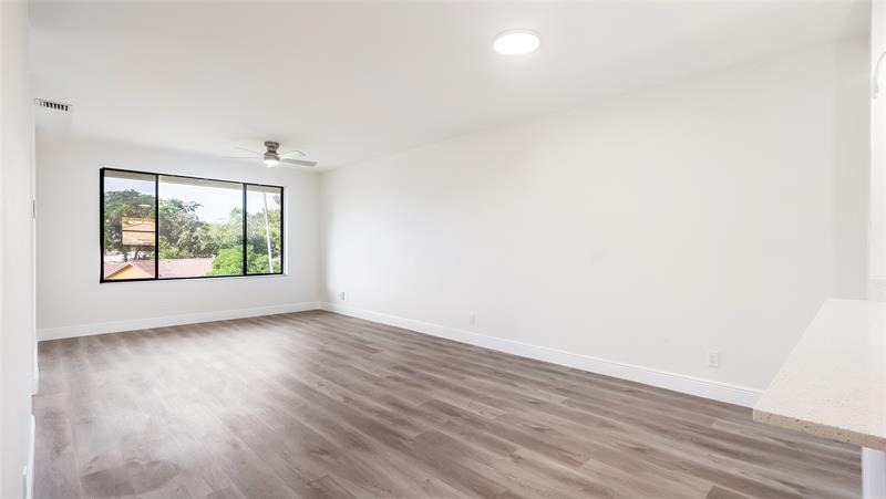 11477 NW 39th Court Coral Springs FL 33065