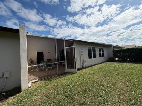 15683 Bottlebrush Circle Delray Beach FL 33484