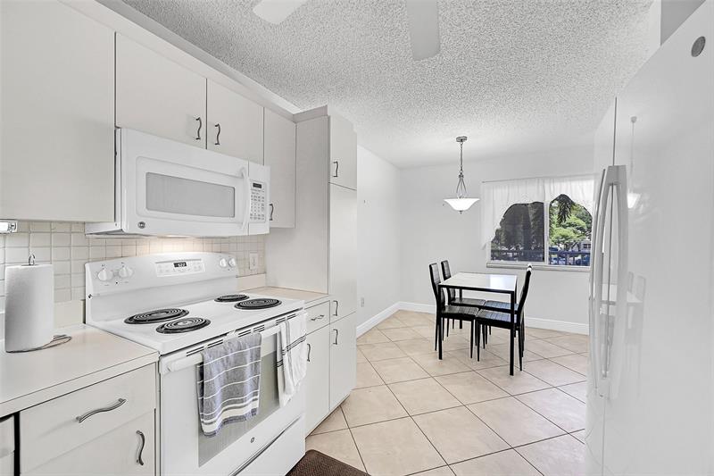 10133 NW 24th Place Sunrise FL 33322