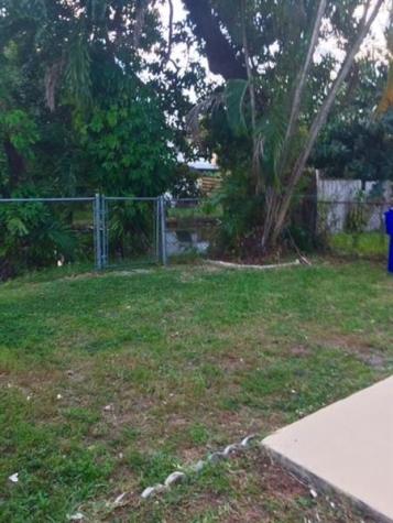 8002 SW 7th Court North Lauderdale FL 33068