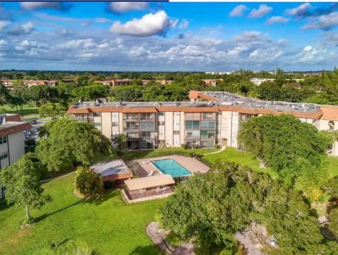 6100 S Falls Circle Drive Lauderhill FL 33319