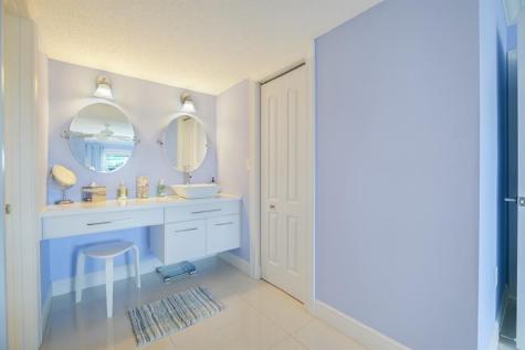 3930 Inverrary Boulevard Lauderhill FL 33319