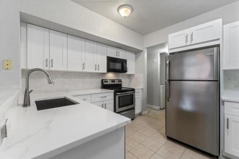 2301 Belmont Lane North Lauderdale FL 33068